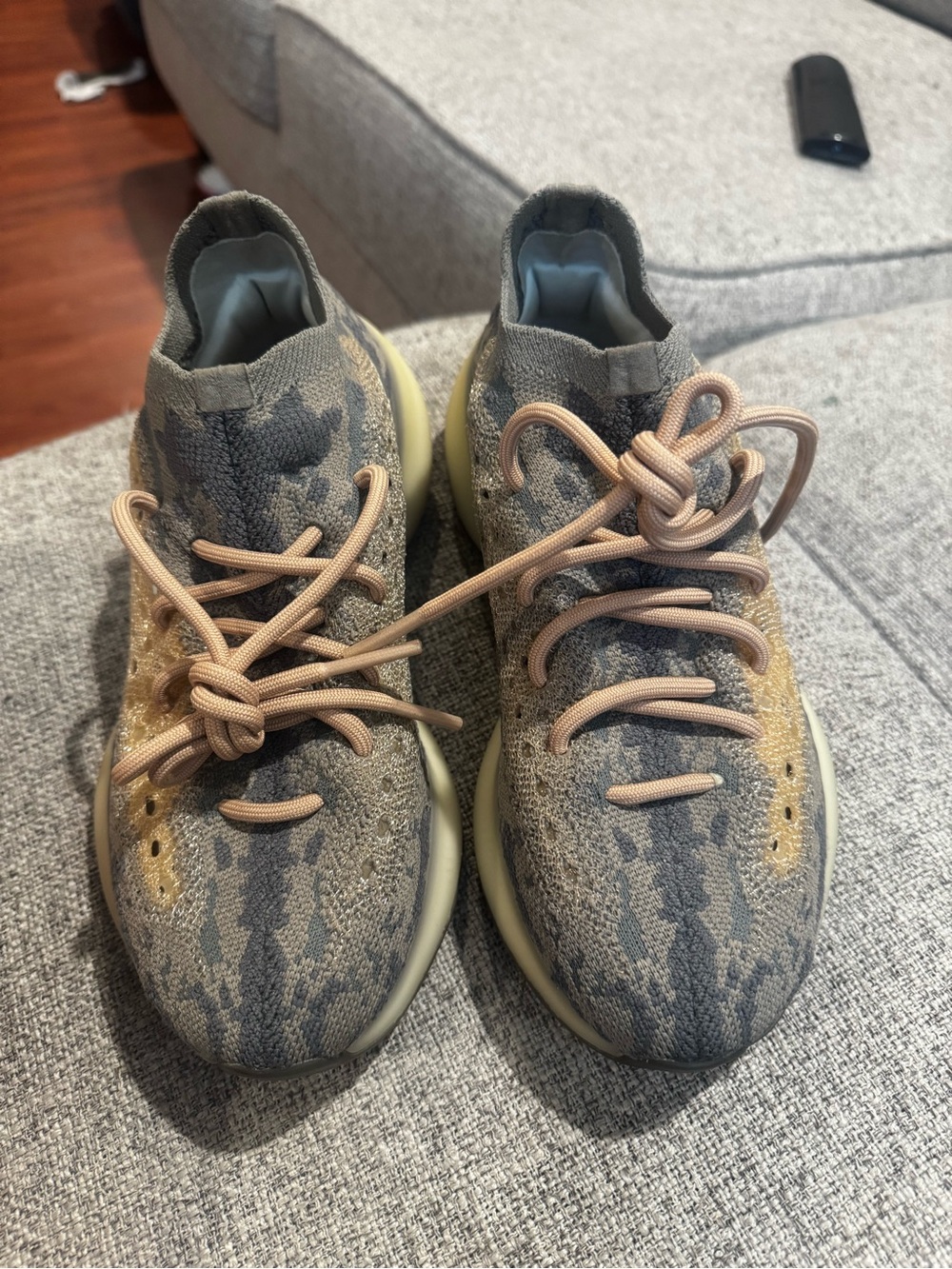 Yeezy 6.5 like new